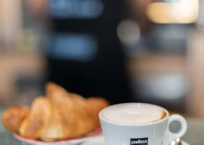 Stylish Le Fontane 2 Bedrapt T5 Sleeps 5 * Villasimius