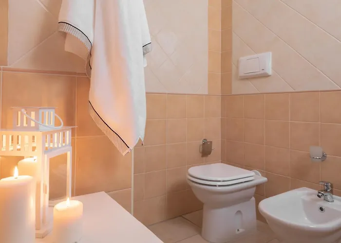 Stylish Le Fontane 2 Bedrapt T5 Sleeps 5 Villasimius