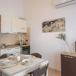 Stylish Le Fontane 2 Bedrapt T5 Sleeps 5 * Villasimius
