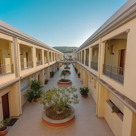 Apartment Stylish Le Fontane 2 Bedrapt T5 Sleeps 5