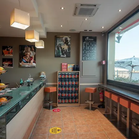 Stylish Le Fontane 2 Bedrapt T5 Sleeps 5