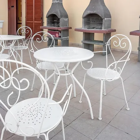 Stylish Le Fontane 2 Bedrapt T5 Sleeps 5 *