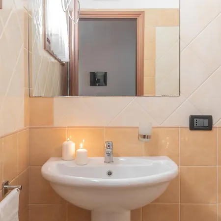 Stylish Le Fontane 2 Bedrapt T5 Sleeps 5 Appartement Villasimius