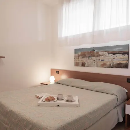 Stylish Le Fontane 2 Bedrapt T5 Sleeps 5 Apartment *