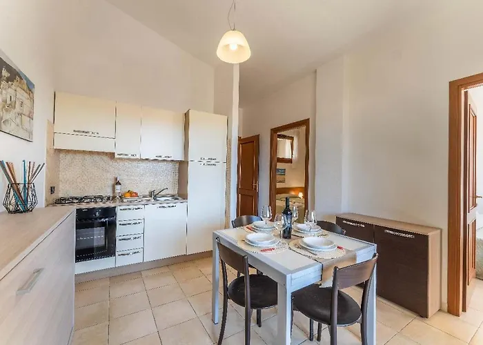 Stylish Le Fontane 2 Bedrapt T5 Sleeps 5 *